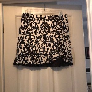 White House Black Market skirt size 10